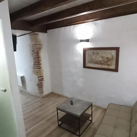 Mythos Old Harbour *